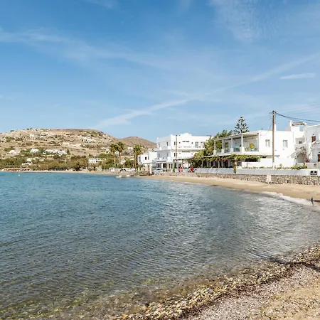 Livadia B 3* Páros